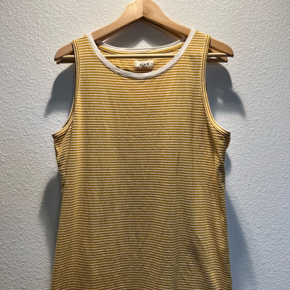 (2) TWO Pact Tanks